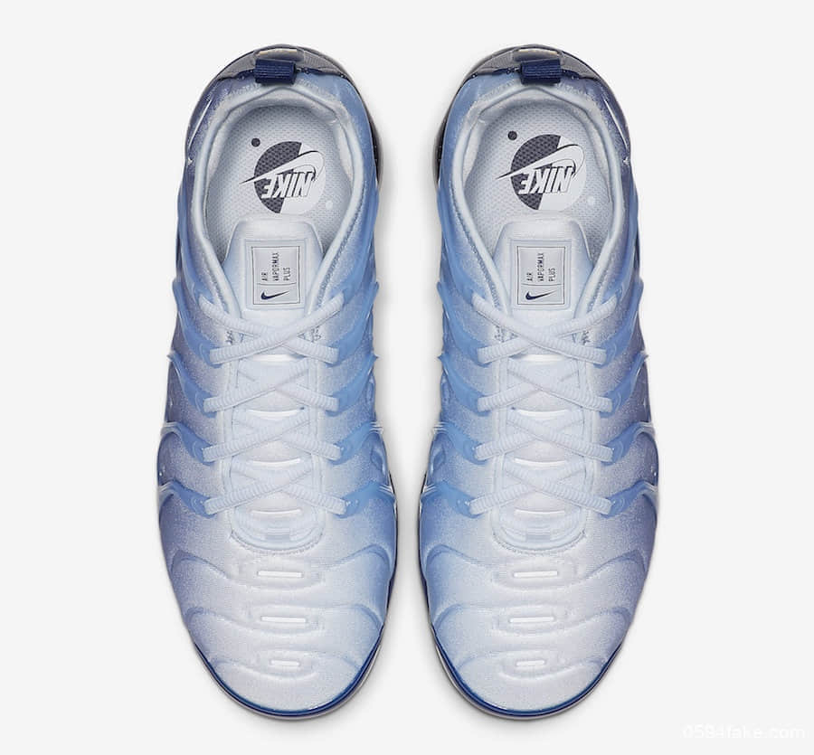蓝白泼墨酷似星空!Nike VaporMax Plus新配色强势来袭! 货号:CK1411-400