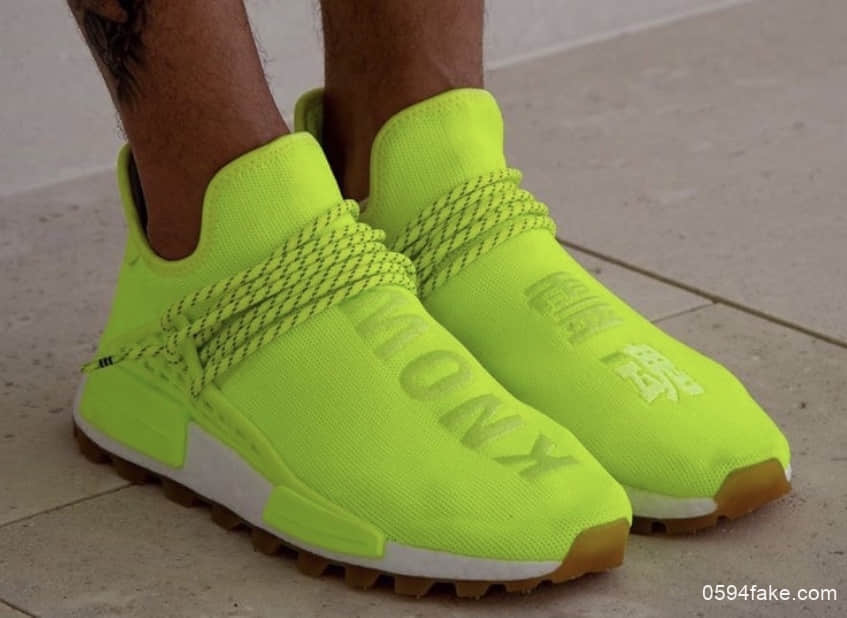 Adidas NMD Hu阿迪达斯全新NMD HU系列直击你灵魂的荧光绿配色,绝对眼球收割机!