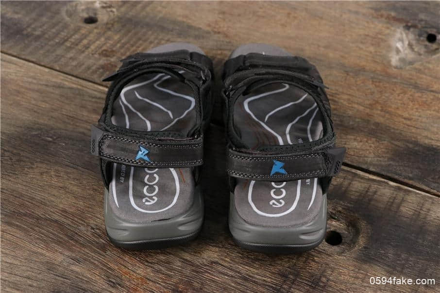 ECCO爱步沙滩鞋运动凉鞋黑色真标带半码进口头层小牛皮顶级TPU组合 货号:82002401086