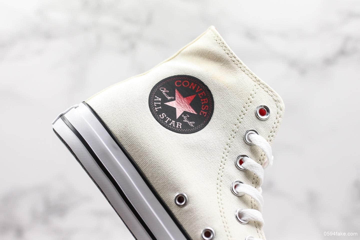 匡威Converse Chuck Taylor XXOO男生女生涂鸦联名款印花真标硫化高帮帆布鞋 货号:159713C