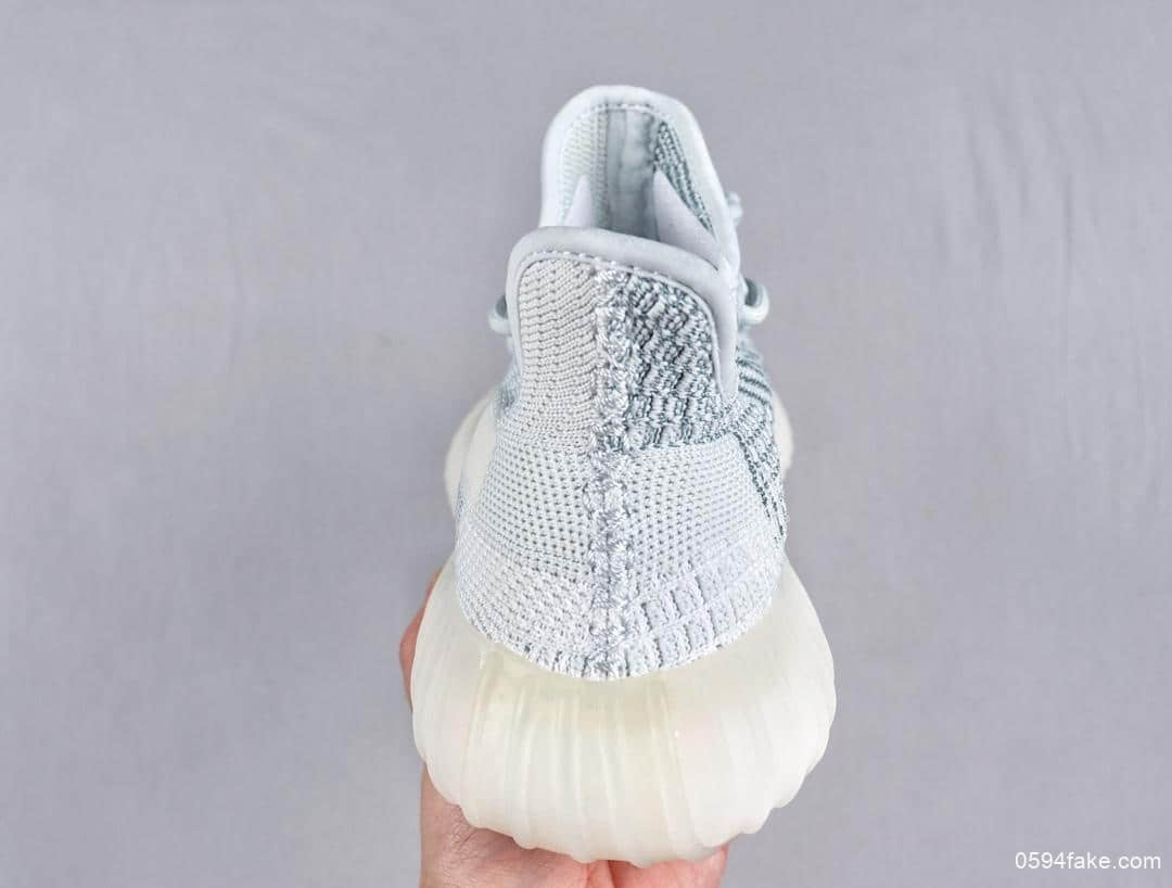 阿迪达斯Yeezy 350 Boost V2 Citrin Reflective椰子OG纯原全新冰蓝渐蓝拼接满天星侃爷椰子跑步鞋 货号:FW3043