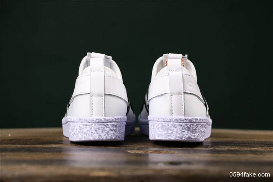 阿迪达斯Adidas SUPERSTAR SLIP ON W S贝壳头公司级交叉绑带白黑条纹时尚情侣休闲板鞋 货号:AC8581