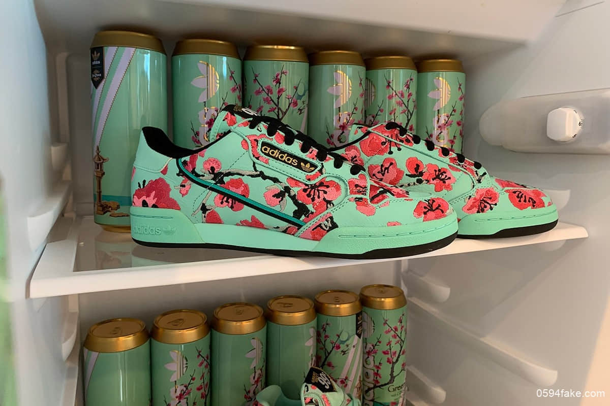 售价仅99美分?以饮料外包装为灵感!Adidas x 亚利桑那冰茶联名款即将发布