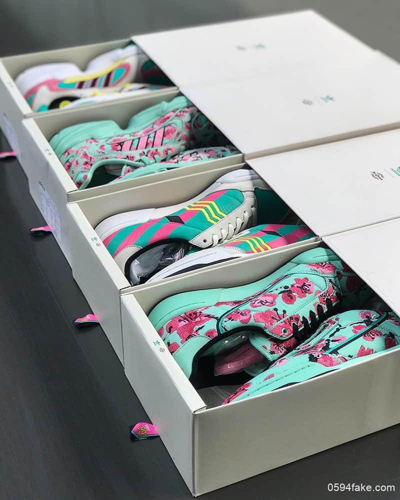 售价仅99美分?以饮料外包装为灵感!Adidas x 亚利桑那冰茶联名款即将发布