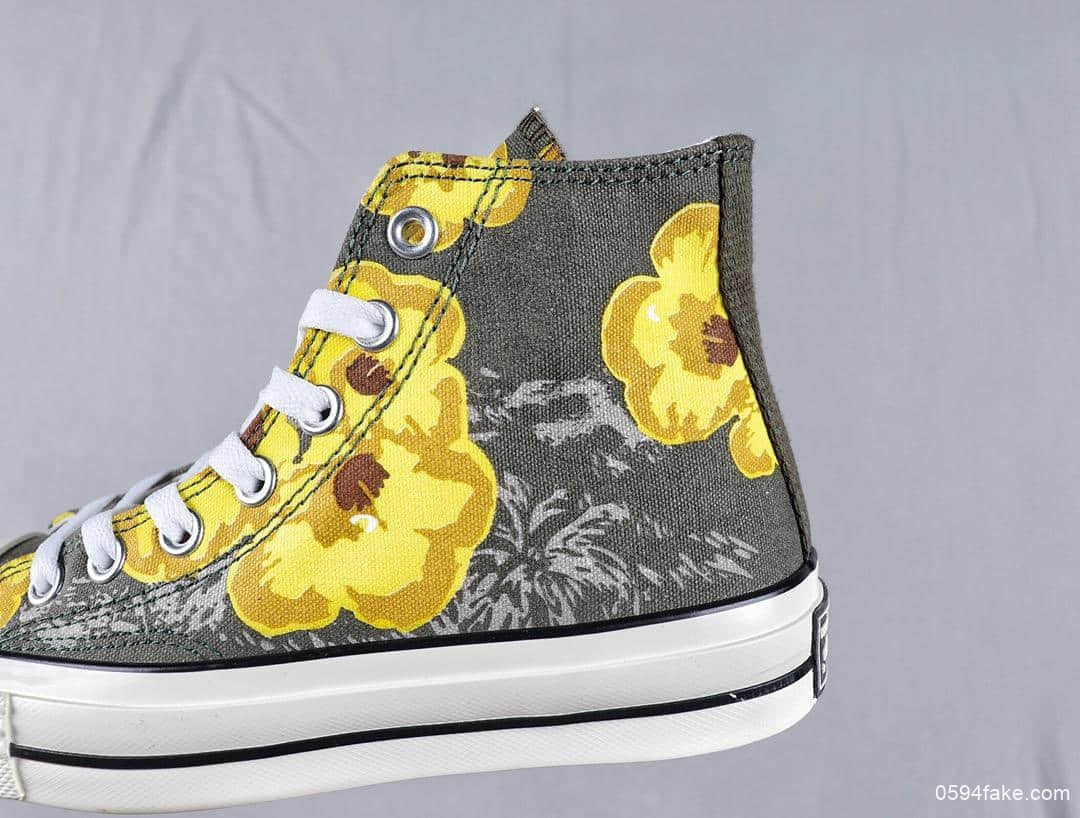 匡威Converse CONVERSE CHUCK 70夏日小黄花真标硫化蓝底高帮女鞋 货号:164076C