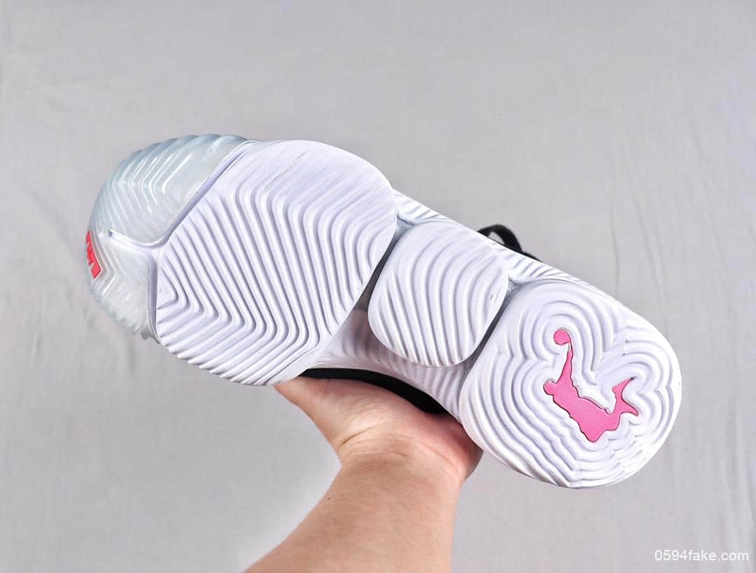 詹姆斯联名款Atmos x NK Lebron XVI詹皇第16代纯原版本实战篮球鞋内置Max大气垫 货号:CI2669-001