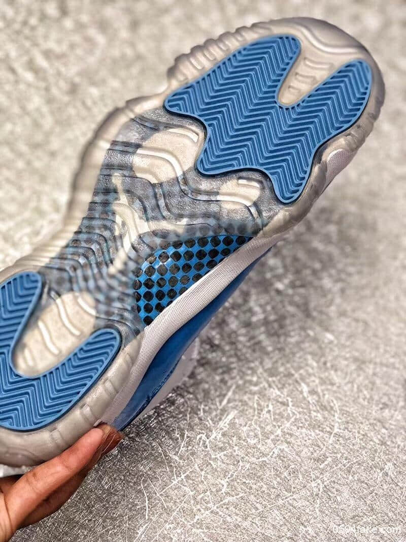 乔丹Air Jordan 11 Low Columbia纯原版本AJ11低帮原厂真碳实战篮球鞋 货号:528895-106