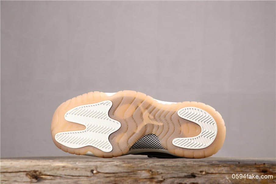 乔丹Air Jordan AJ11 Low Rose Gold玫瑰金AJ11女生专属配色低帮篮球鞋区别市面通货版本 货号:AH7860-105