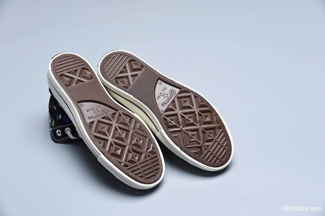 匡威Converse Chuck 70张艺兴同款涂鸦手绘公司级三星标高帮男女帆布鞋 货号:162210C