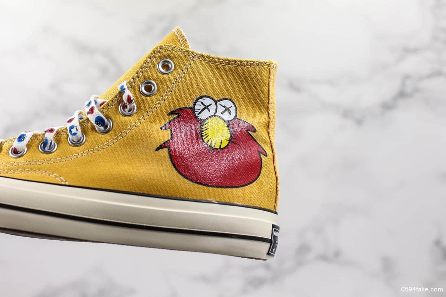 匡威Sesame Street x Converse Chuck Taylor All Star 1970 HI芝麻街联名十周年鞋限定手绘涂鸦高帮帆布鞋 货号:162054C