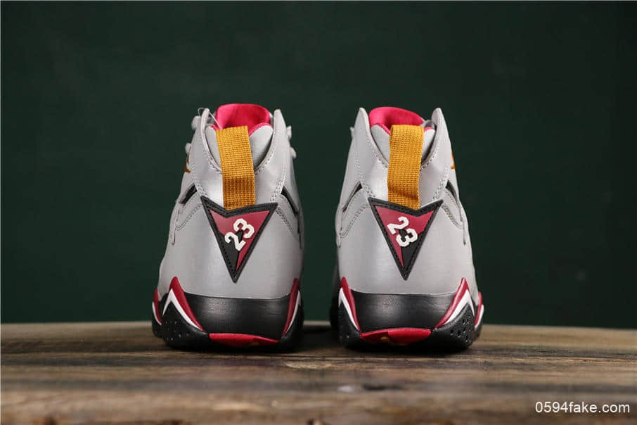 乔丹Air Jordan 7 Reflections of A Champion纯原版本反射银三连冠乔丹7代高帮实战篮球鞋 货号:BV6281-006