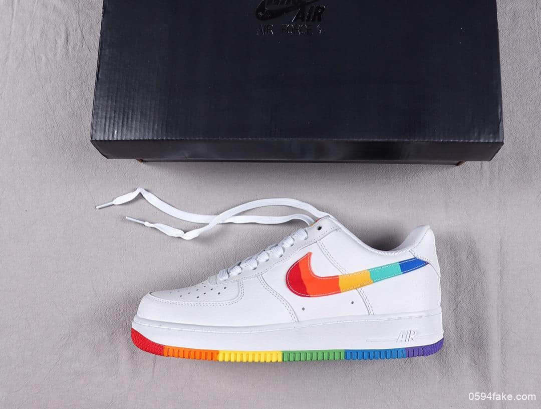 耐克Nike Air Force 1'07公司级版本空军一号经典低帮百搭休闲运动板鞋彩虹色 货号:CJ0524-102