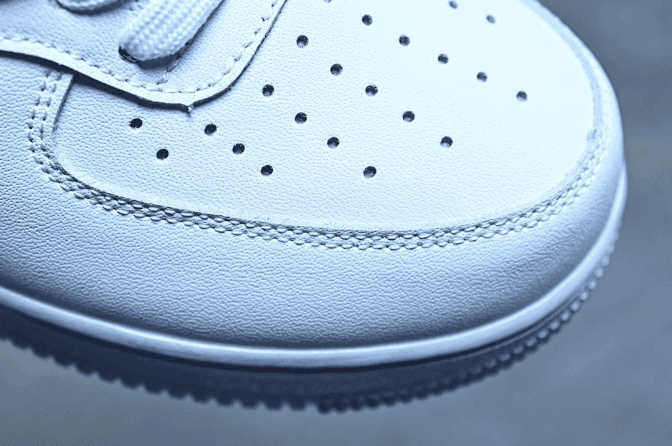 Nike Air Force 1 Low Y2K “4WhiteIRIDESCENT”炫彩镭射 耐克空军一号真标头层皮质 货号:AT6147-100