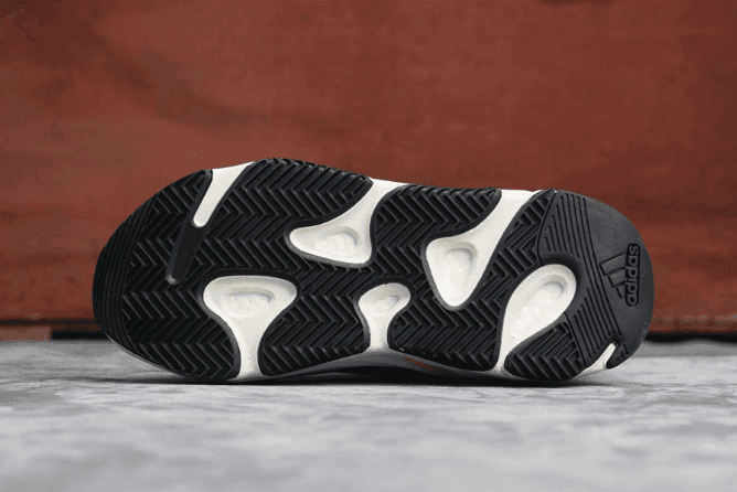 Adidas Yeezy 700 Boost Inertia初代 阿迪达斯公司级侃爷同款椰子700原鞋开模 货号:B75571