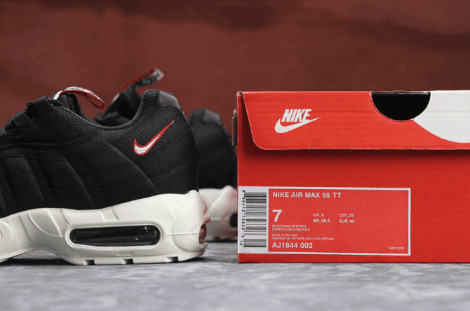 Nike Air Max 95 Pull Tab Pack TT黑白色 耐克公司级子弹系列95串标内置黑白气垫 货号：AJ1844-002