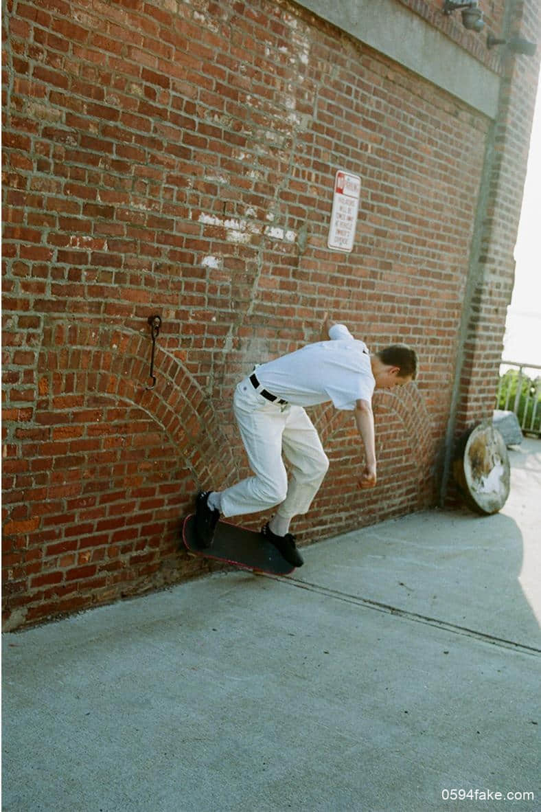 全新Vans Authentic日潮联名 + 丹宁加持!预计将于本周发售