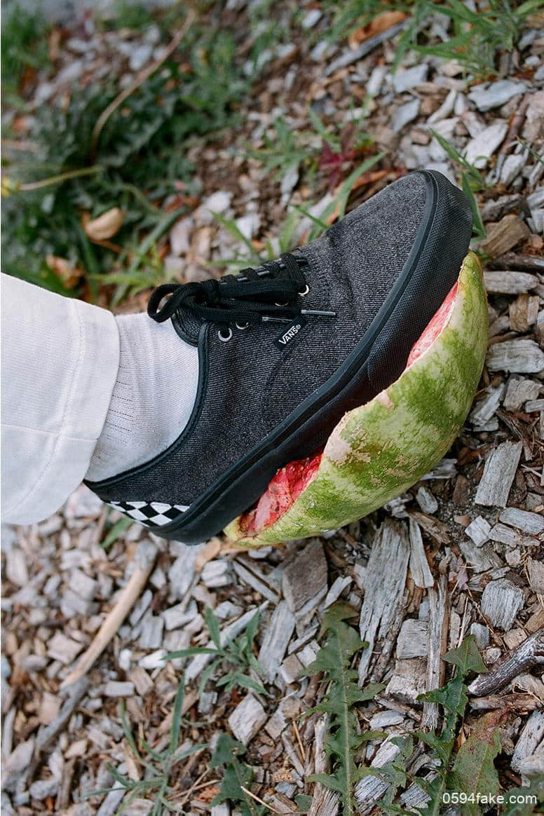 全新Vans Authentic日潮联名 + 丹宁加持!预计将于本周发售
