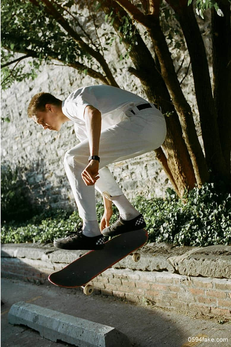 全新Vans Authentic日潮联名 + 丹宁加持!预计将于本周发售