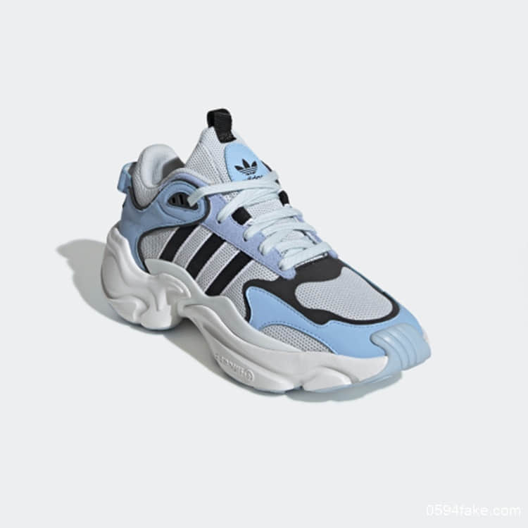 怀旧却不失时尚的老爹鞋!Adidas Magmur Runner W新配色现已发售! 货号:EE8630