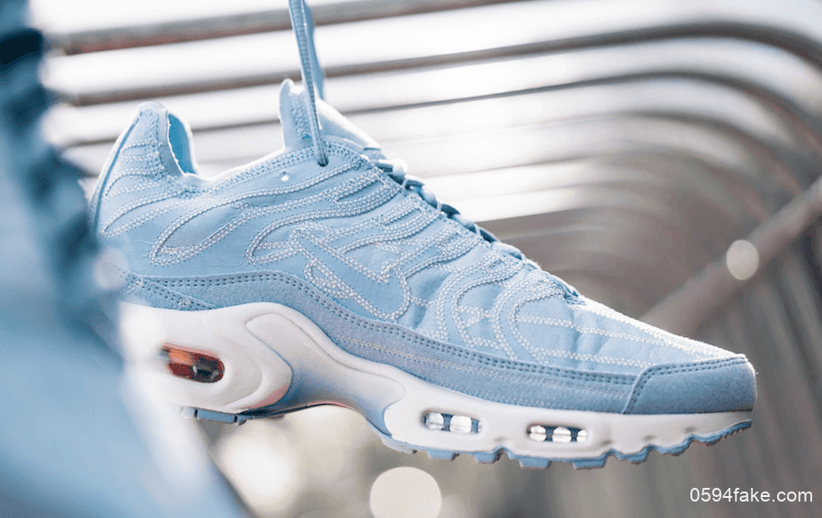 解构版Nike Air Max Plus你期待吗?此款配色预计将于8月8日发售 货号:CD0882-400