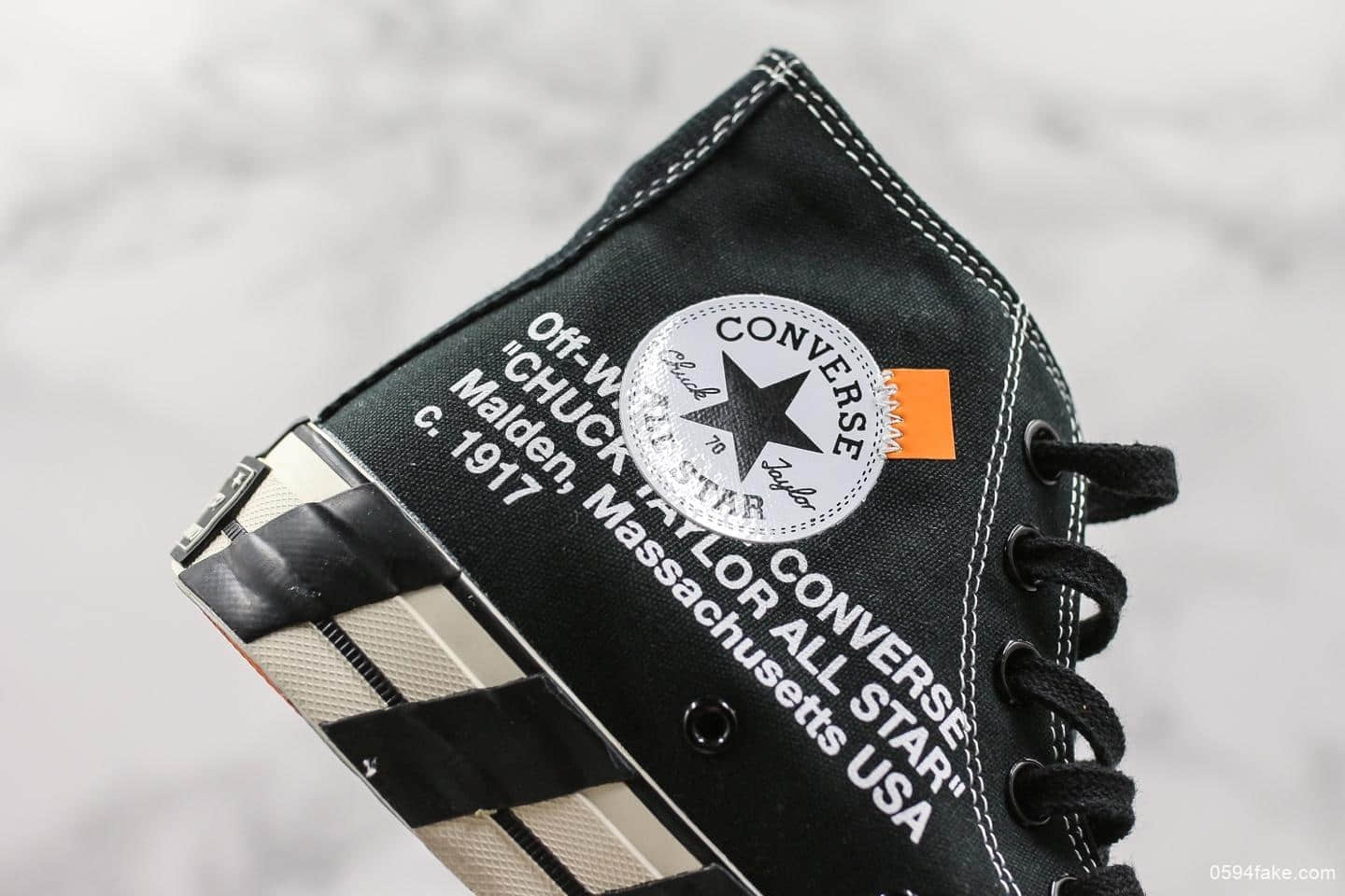 匡威OFF-WHITE x Converse 2.0 OW匡威联名黑白棋格帆布鞋板鞋粗半码条纹黑白 货号:163862C