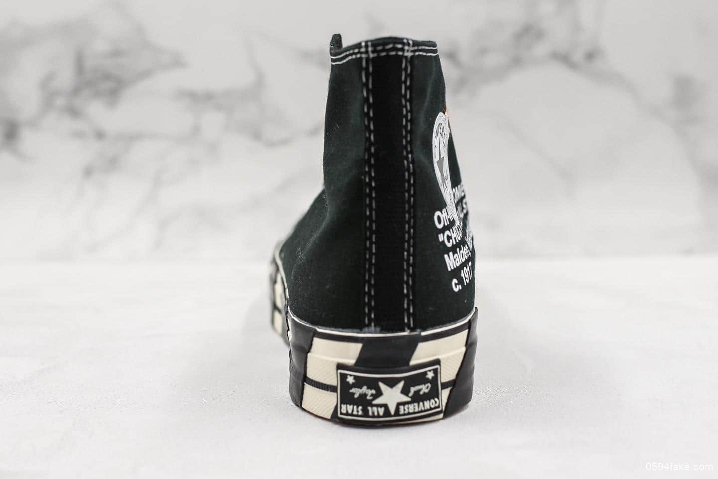 匡威OFF-WHITE x Converse 2.0 OW匡威联名黑白棋格帆布鞋板鞋粗半码条纹黑白 货号:163862C