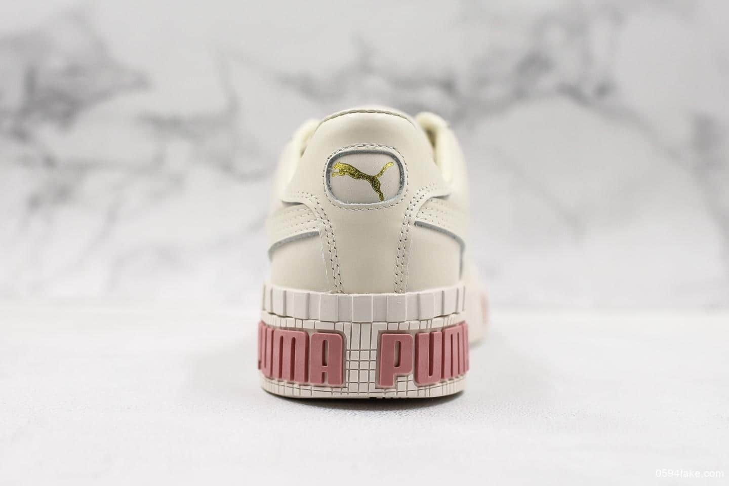 彪马PUMA Cali Women's Leather公司级版本复古网球风松糕百搭休闲运动皮革板鞋 货号:370811-02