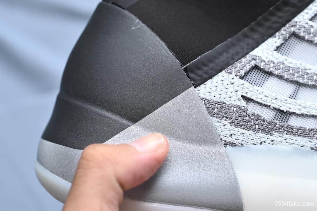 阿迪达斯adidas YEEZY Boost Basketball Quantum纯原版本椰子爆米花中底高帮针织休闲运动篮球鞋量子斑马灰碳黑3M 货号:EG1535