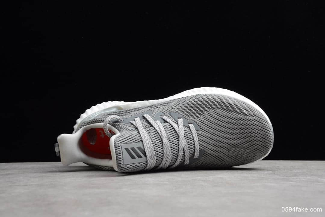 阿迪达斯Adidas Alphaboost System M阿尔法灰色公司级带半码防滑缓震跑鞋 货号:G54129