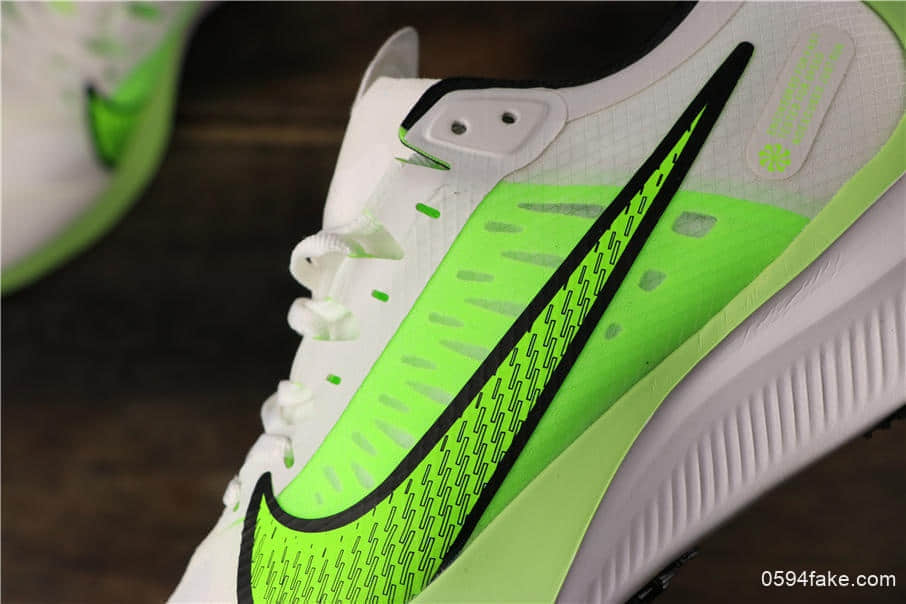 耐克Nike Zoom Graviety公司级版本马拉松透气登月飞马跑鞋内置XP气垫正确双层组合底 货号：BQ3203-100