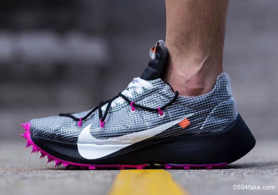 OFF-WHITE x Nike Vapor Street即将发售!真相定律能否再被验证?