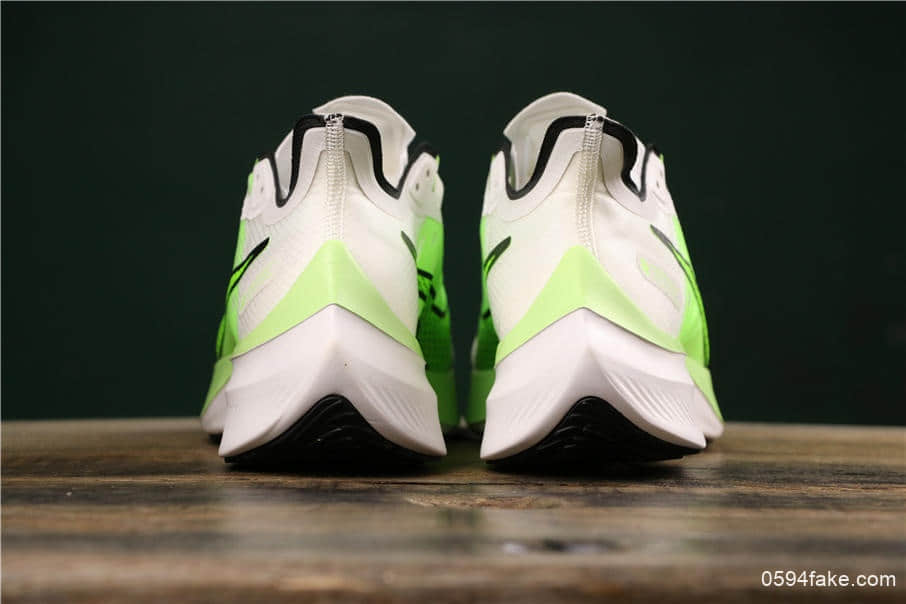 耐克Nike Zoom Graviety公司级版本马拉松透气登月飞马跑鞋内置XP气垫正确双层组合底 货号：BQ3203-100