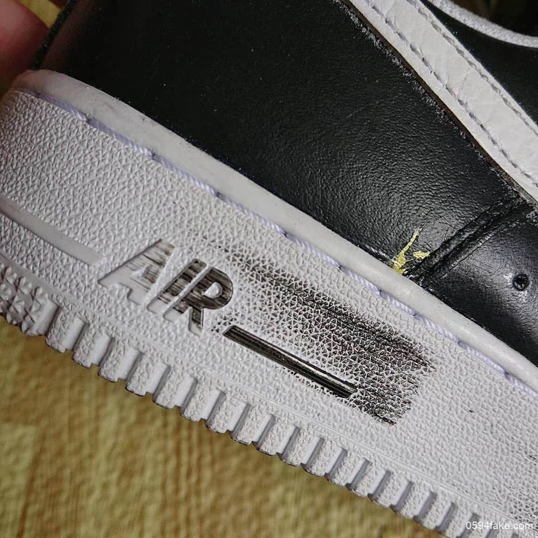 PEACEMINUSONE x Nike Air Force 1细节图释出!双层鞋面还能这么玩!