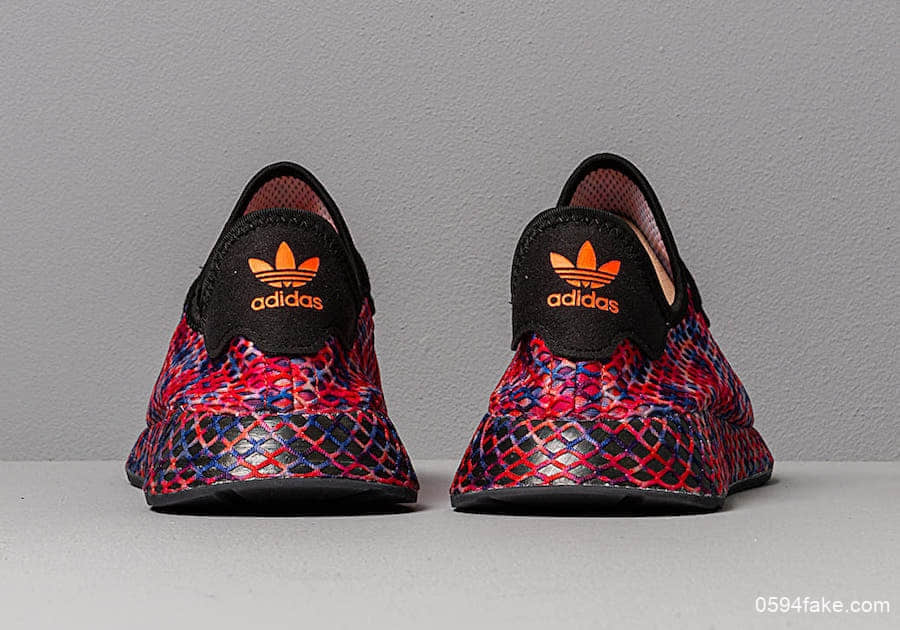 adidas Deerupt新配色现已发售!喷漆印花个性独特! 货号:EE5672