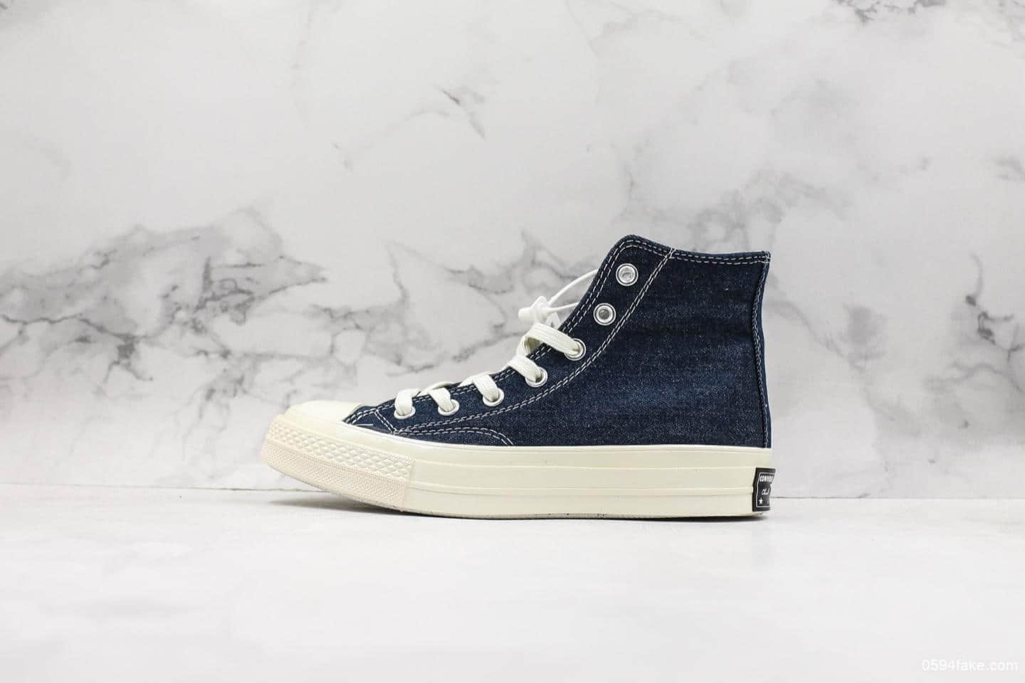 匡威Converse Chuck Taylor All Star 1970 OX Light denim blue真标硫化蓝底双围条版本复古三星标高帮运动硫化板鞋深蓝丹宁牛仔 货号:165647C