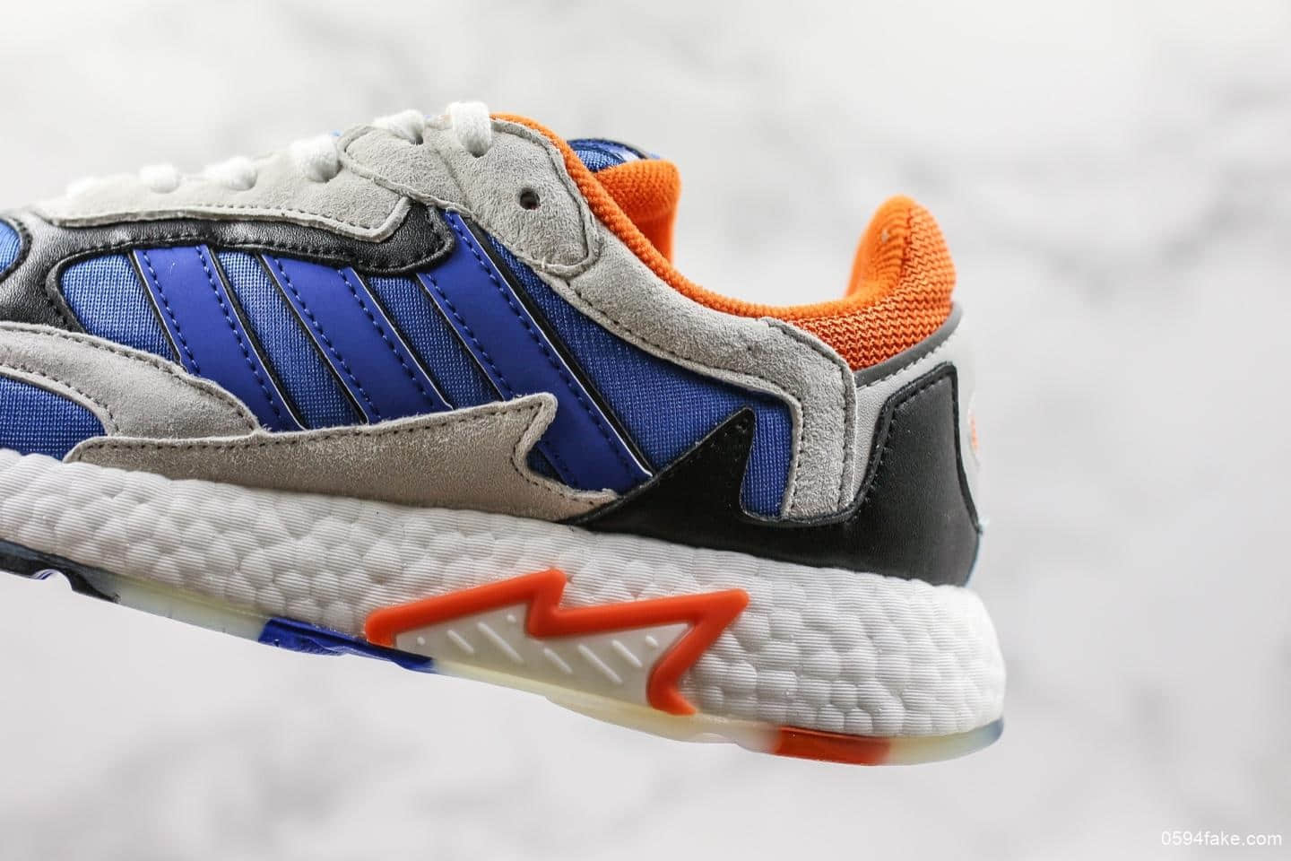 阿迪达斯Adidas Tresc Run Boost火焰真爆米花复古休闲运动跑步鞋公司级版本原盒原标 货号:EG4892