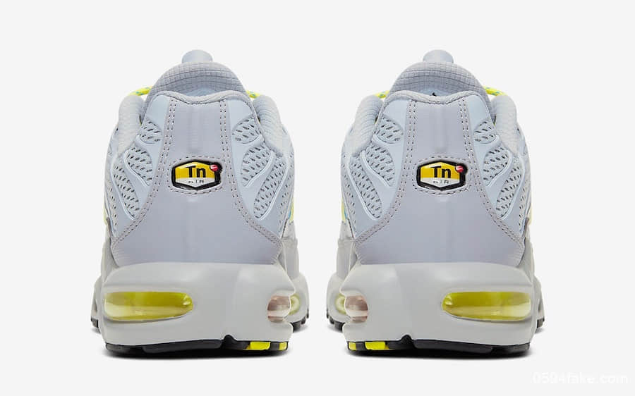Nike Air Max Plus释出三款全新配色!