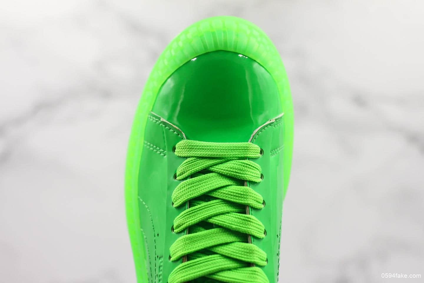 彪马Puma Utility Leather Wns Pastel纯原版本低帮休闲运动饼干马丁板鞋漆皮果冻原谅绿 货号:371213-01