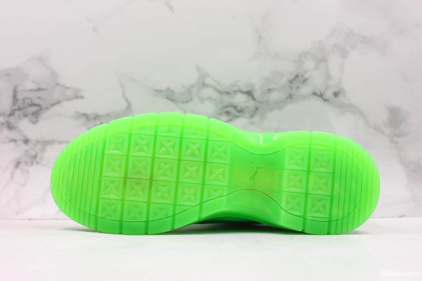 彪马Puma Utility Leather Wns Pastel纯原版本低帮休闲运动饼干马丁板鞋漆皮果冻原谅绿 货号:371213-01