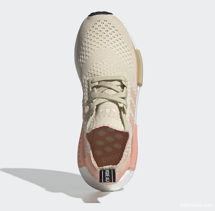 粉嫩又清新!这双adidas NMD R1女孩子一定要pick! 货号:EE6434