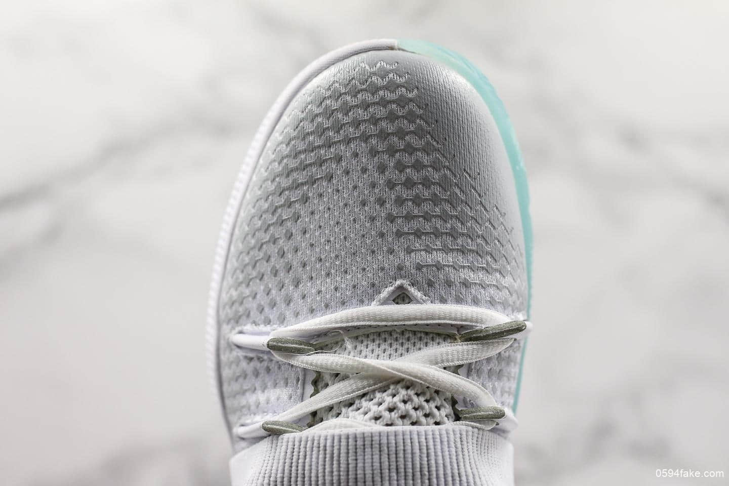 新百伦New Balance OMN1S 2-Way Playoffs公司级版本NB冠军战靴出道即巅峰NBA总冠军猛龙队FMVP科怀·伦纳德签名战靴 货号:BBOMN1HCPC