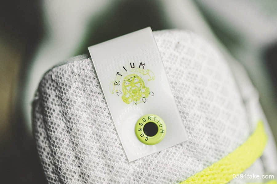 adidas Torsion技术与Boost缓震相结合!Footpatrol x adidas Consortium ZX Torsion曝光!