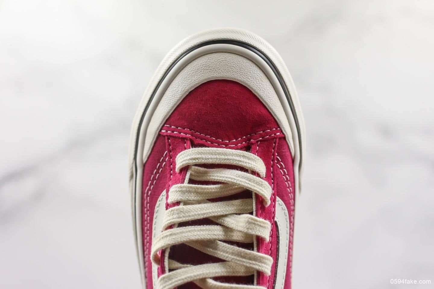 万斯Style 36 Cecon SF权志龙小头杀人鲸玫瑰真标带半码 新版原盒真标硫化 货号:NN0A3MVLVTK