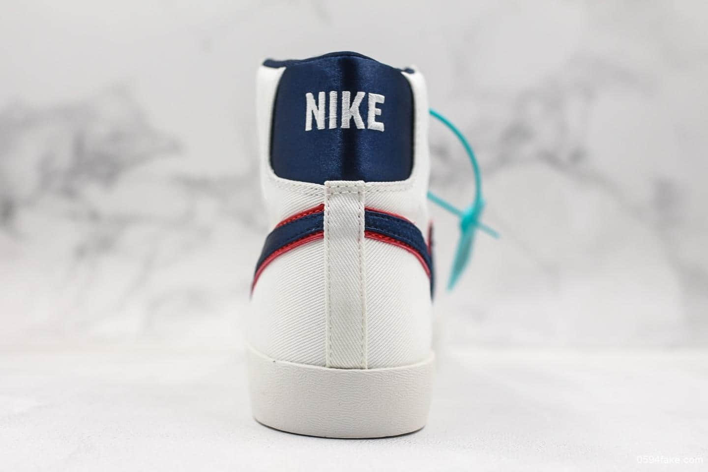 耐克Nike Blazer Mid '1977 Vintage WE开拓者奶白色真标带半码 休闲运动板鞋全新开发楦型纸板 货号：CD9318-100