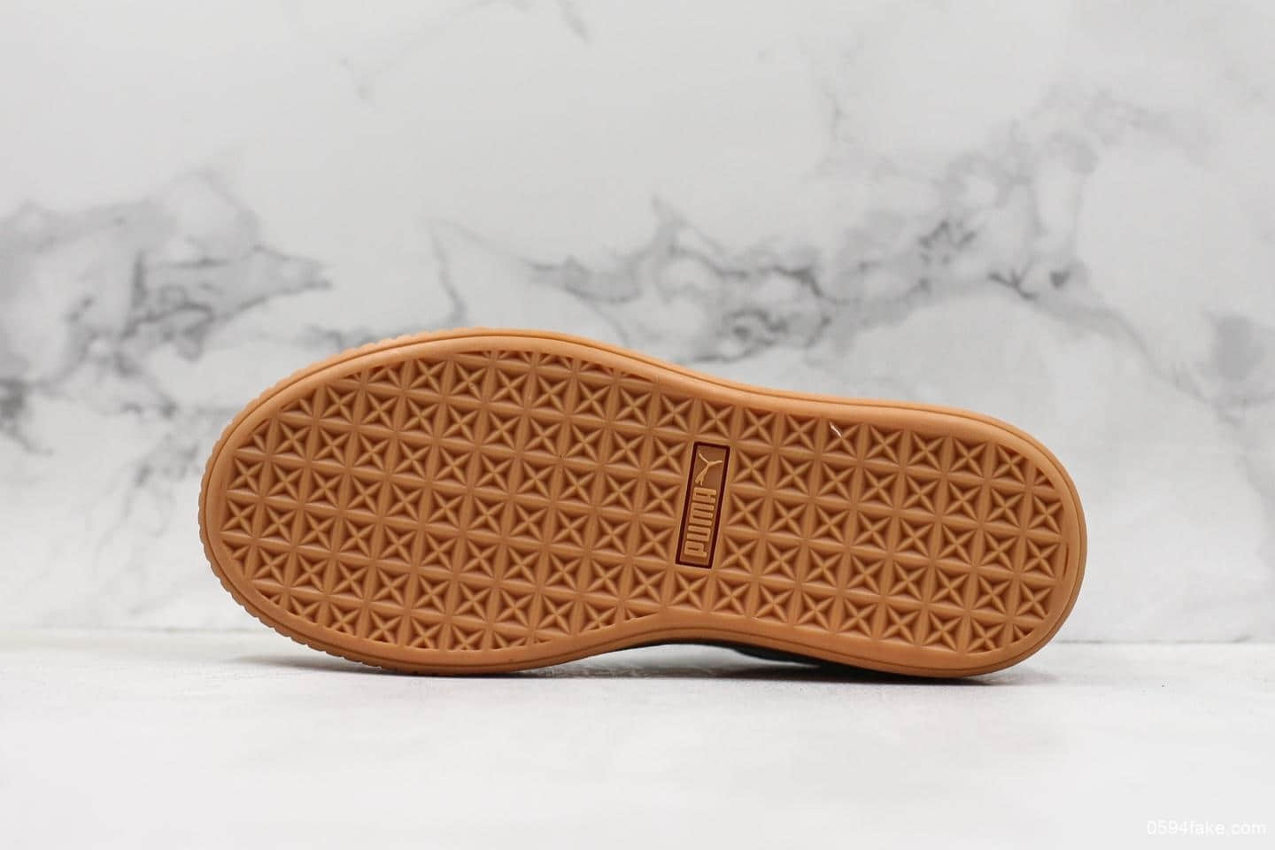 彪马Puma Suede Platform蕾哈娜二代黑棕公司级 杨幂同款 货号:363559-02