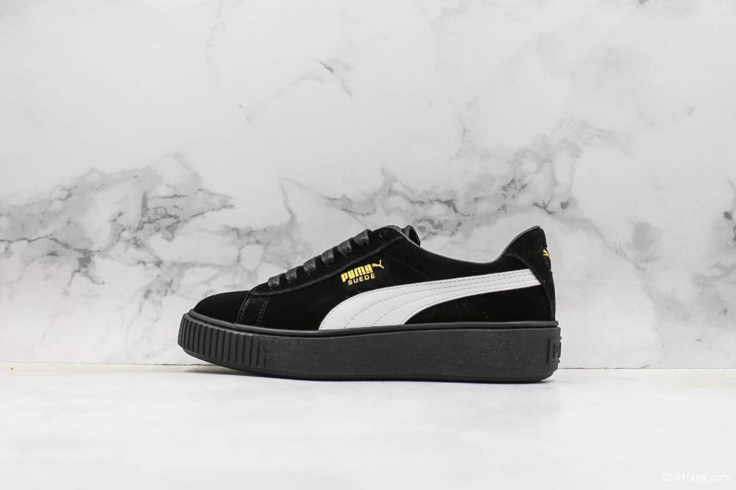 彪马Puma Suede platform蕾哈娜二代黑色公司级 日常百搭街拍首选 货号：366009-02