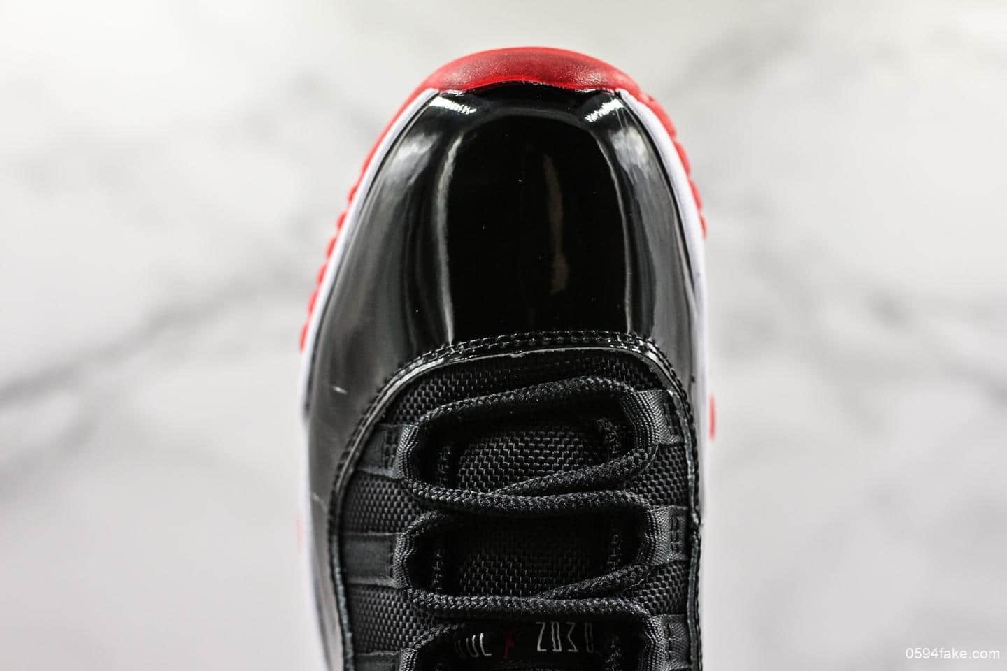 乔丹Air Jordan 11 “Bred”黑红纯原带半码台湾进口原装皮料元年配色经典复刻 货号:378037-061