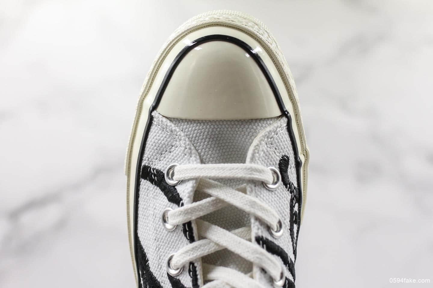 匡威Converse Chuck 1970s公司级版本真标硫化双围条正确硅蓝中底高帮帆布鞋 货号:165553C