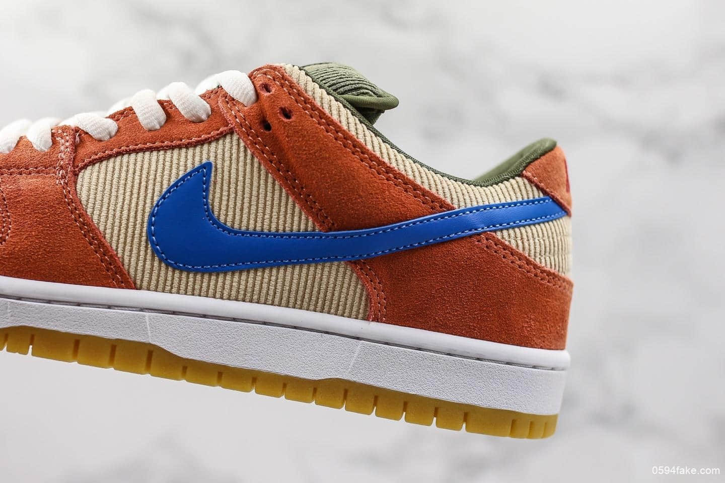 耐克Nike SB Dunk Low Corduroy Dusty公司级版本扣篮系列低帮经典百搭休闲运动板鞋灯芯绒橙蓝 货号：BQ6817-201