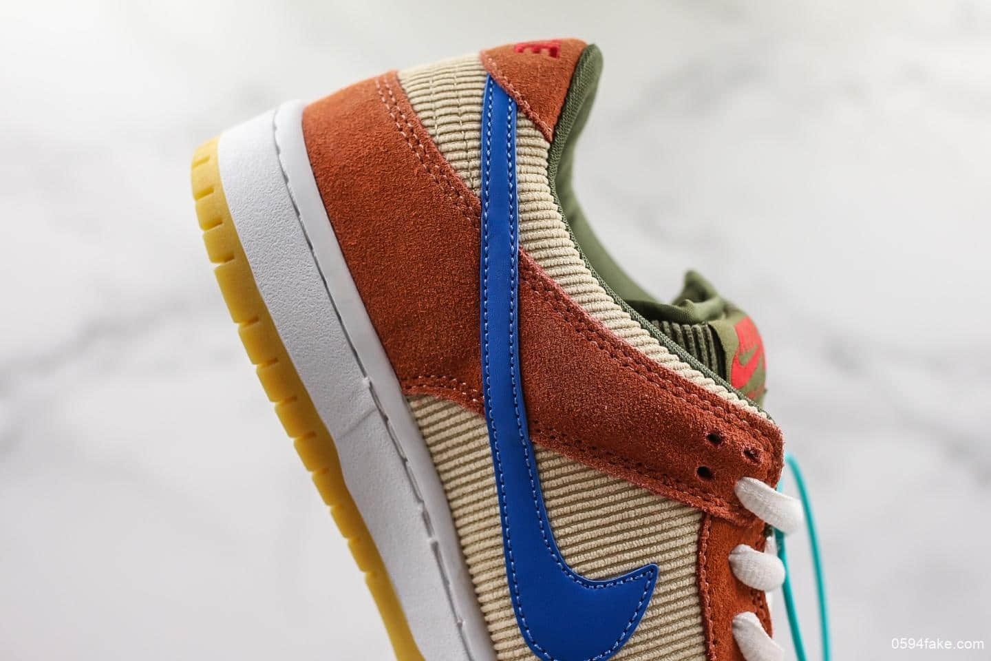 耐克Nike SB Dunk Low Corduroy Dusty公司级版本扣篮系列低帮经典百搭休闲运动板鞋灯芯绒橙蓝 货号：BQ6817-201